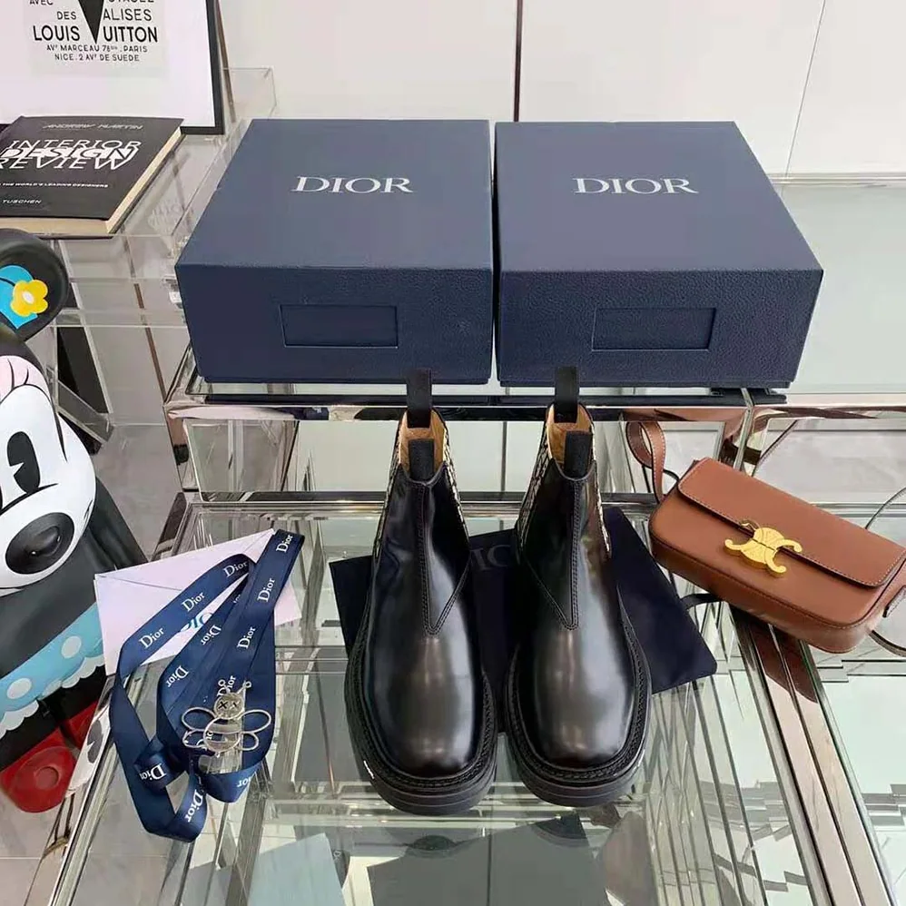 Dior Explorer II Chelsea Boot Black Polished Calfskin for Men Dior Explorer II Chelsea Boot Black Polished Calfskin for Men