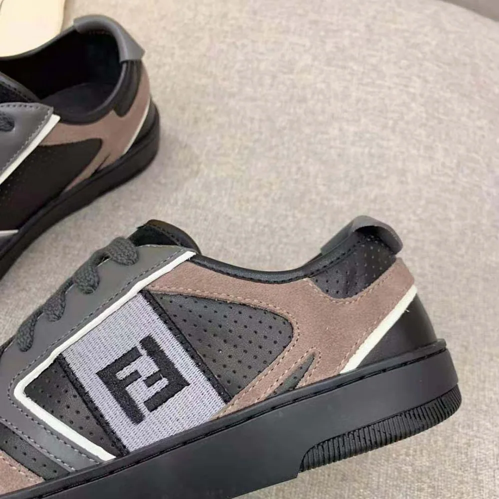 Fendi Step Black Leather Low for Men in tops Fendi Step Black Leather Low for Men in tops