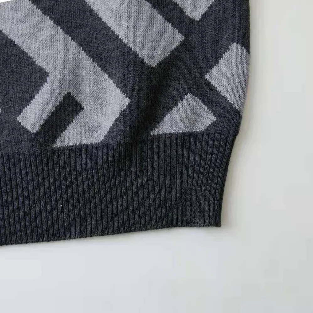 Fendi Gray Wool Sweater-FZX091APJKF1ML0 for Men Fendi Gray Wool Sweater-FZX091APJKF1ML0 for Men