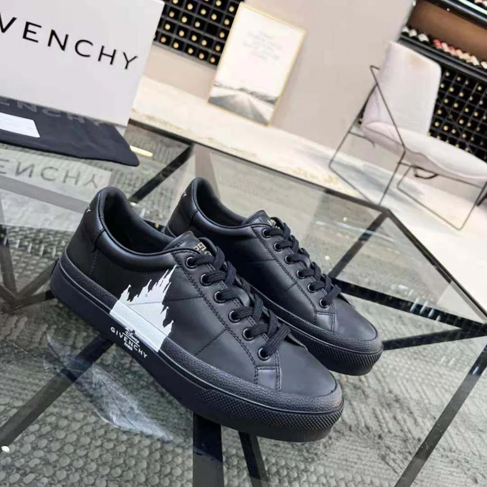 Givenchy City Sport Disney Castle Sneakers in Leather for Men in Black Givenchy City Sport Disney Castle Sneakers in Leather for Men in Black