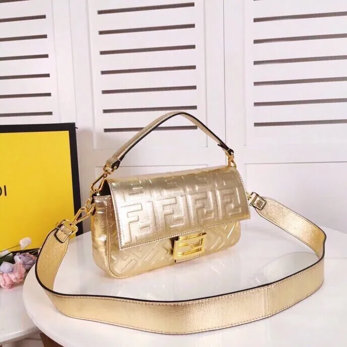 Fendi Baguette Chain Midi Medium Gold Bag For Woman /