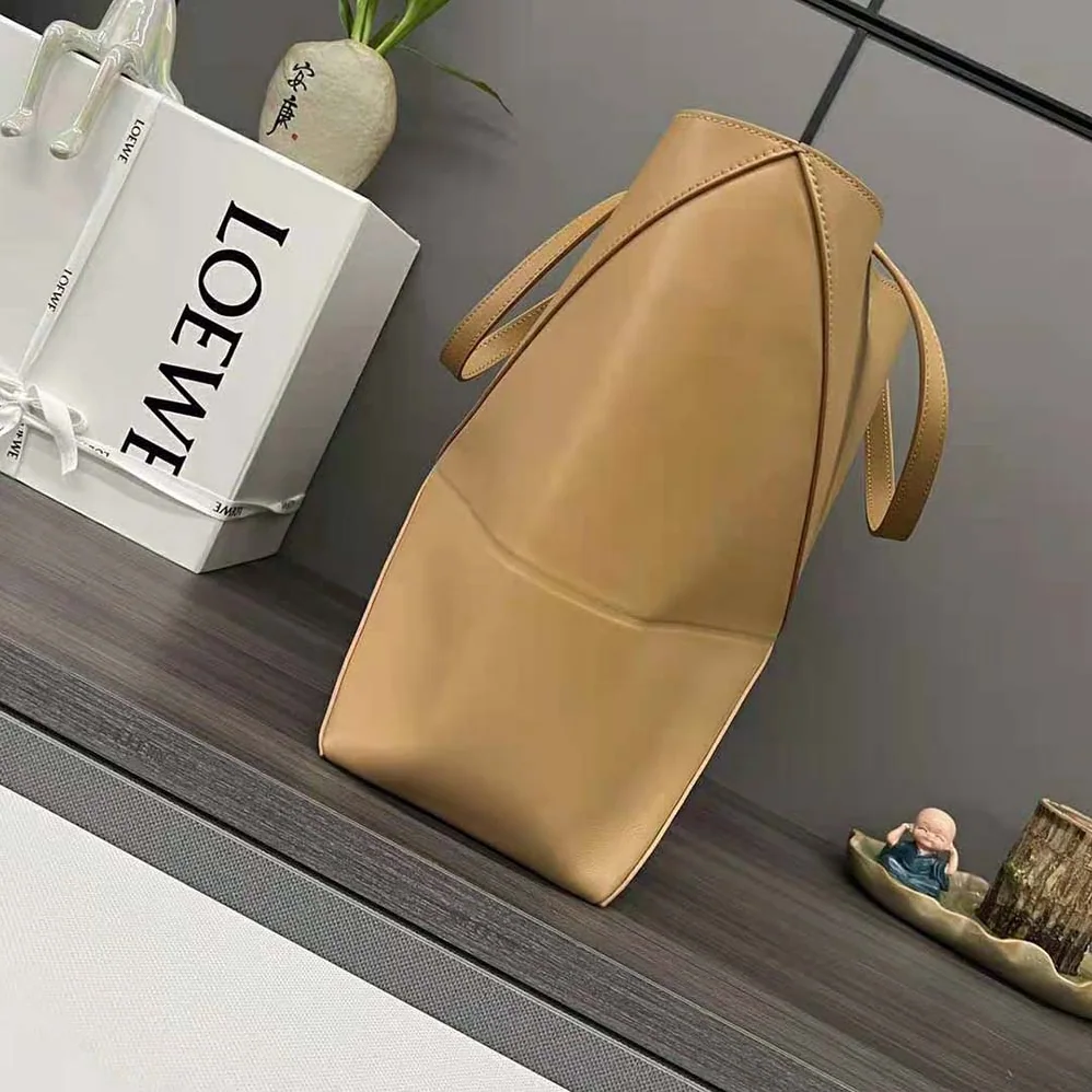 Loewe Puzzle Fold Tote in Shiny Calfskin for Unisex in Brown