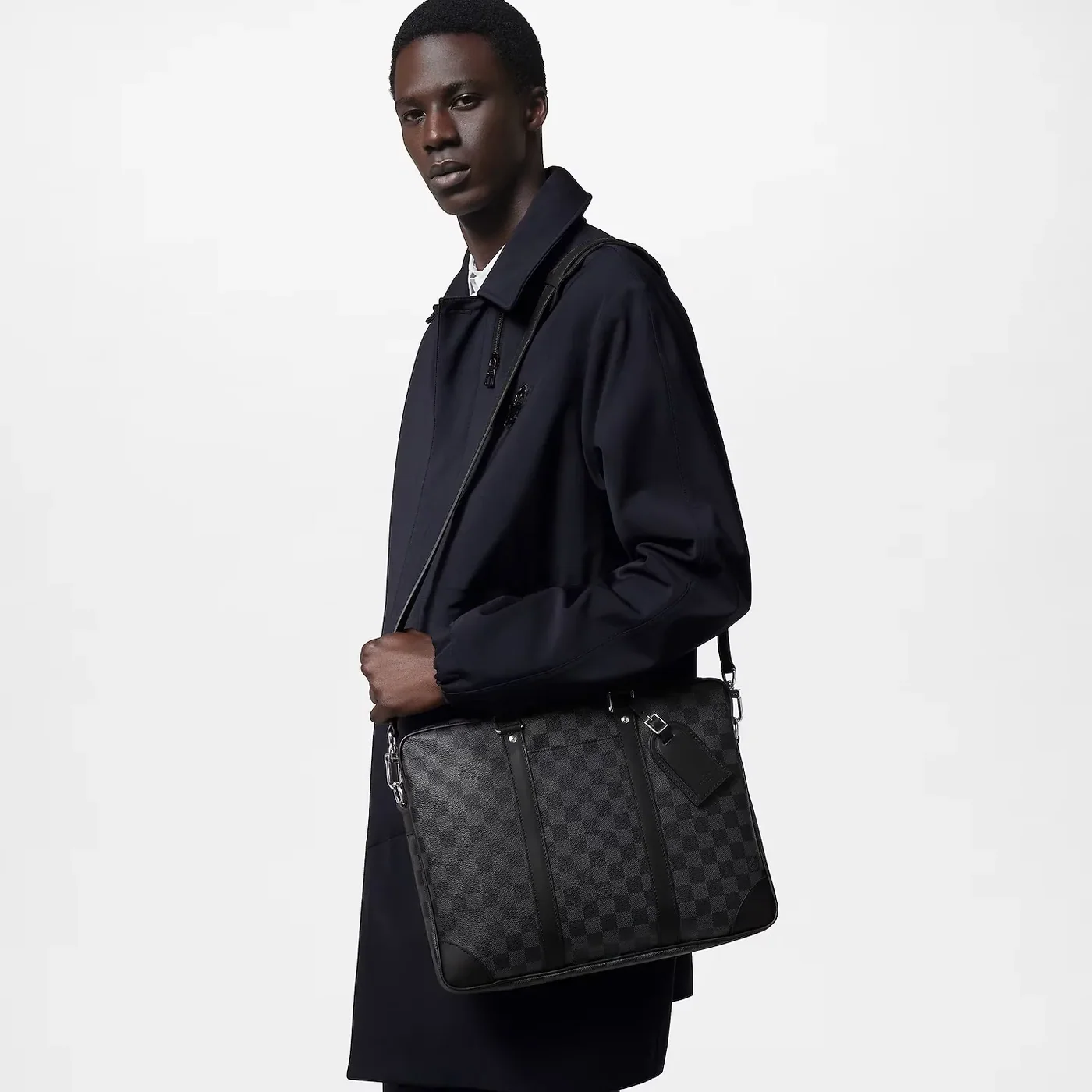 Louis Vuitton Porte-Documents Voyage PM Bag Black / Louis Vuitton Porte-Documents Voyage PM Bag Black /