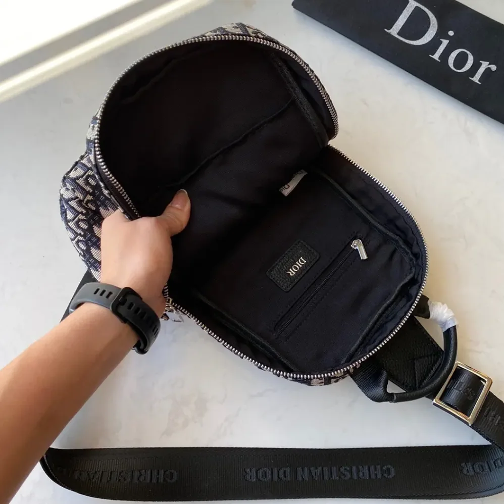 Dior Sling Bag Black and Beige Dior Oblique Jacquard for Men Dior Sling Bag Black and Beige Dior Oblique Jacquard for Men