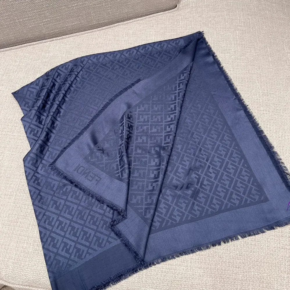 Fendi FF Navy Blue Silk and Wool Shawl for Unisex Fendi FF Navy Blue Silk and Wool Shawl for Unisex