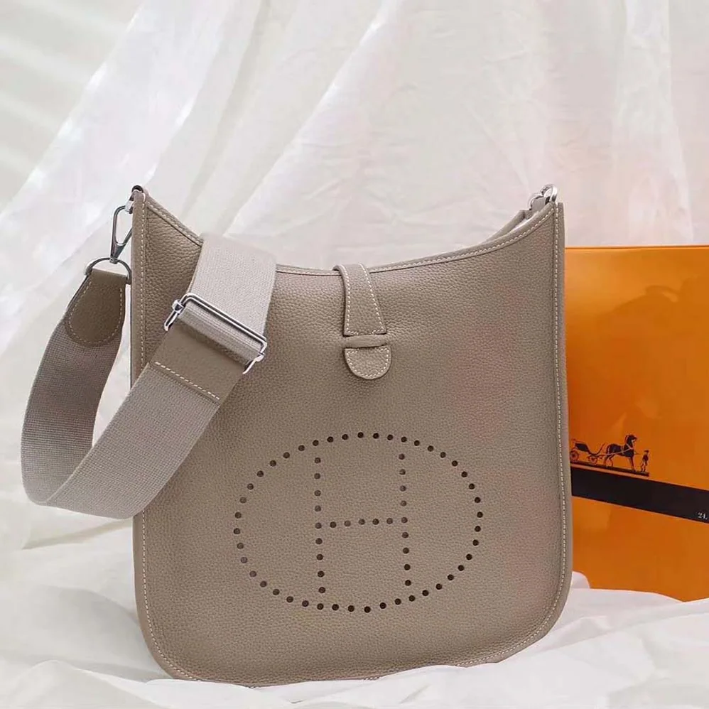 Hermes Evelyne III 29 Bag for Women in Brown