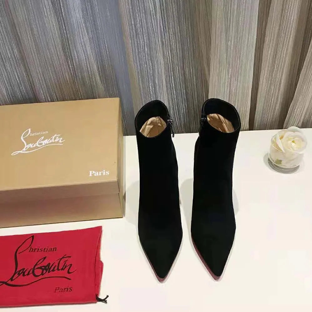 Christian Louboutin Eloise Booty 100 mm Heel for Women in Black Christian Louboutin Eloise Booty 100 mm Heel for Women in Black
