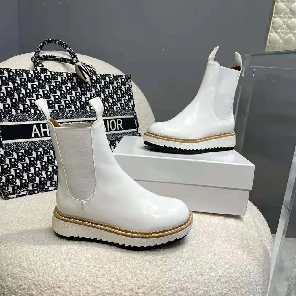 Chloe Kurtys Flat Chelsea Boot for Women in Beige Chloe Kurtys Flat Chelsea Boot for Women in Beige