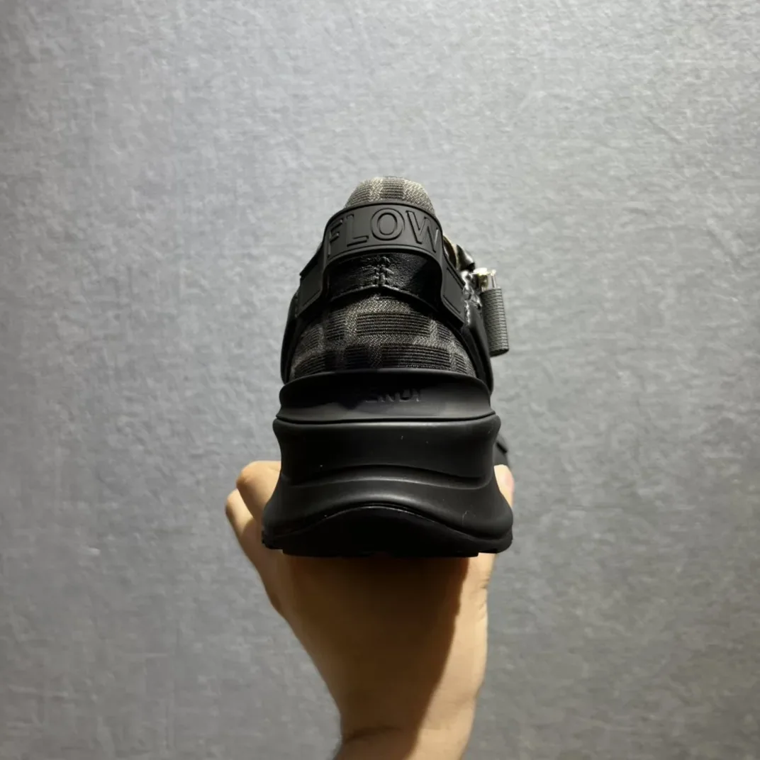 Fendi FD Flow Sneakers Black 7E1392AJZHF1DV5 Fendi FD Flow Sneakers Black 7E1392AJZHF1DV5