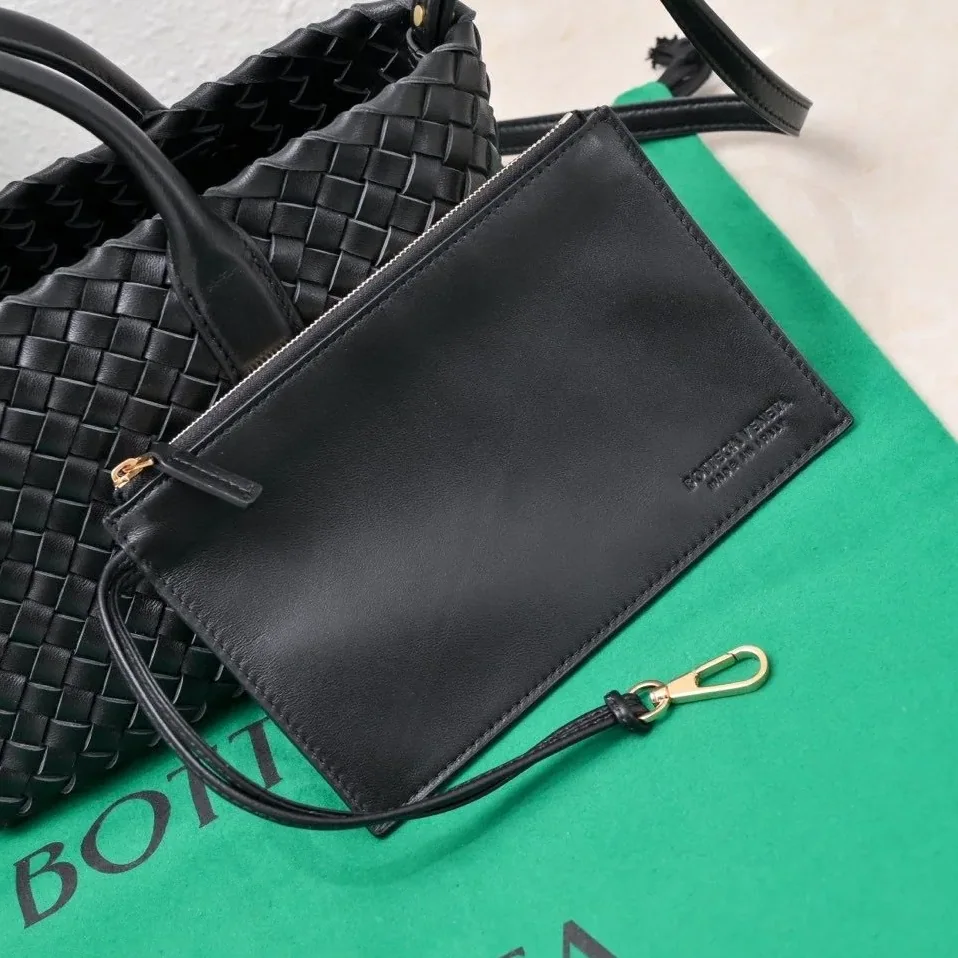 Bottega Veneta Mini Cabat Black Bottega Veneta Mini Cabat Black