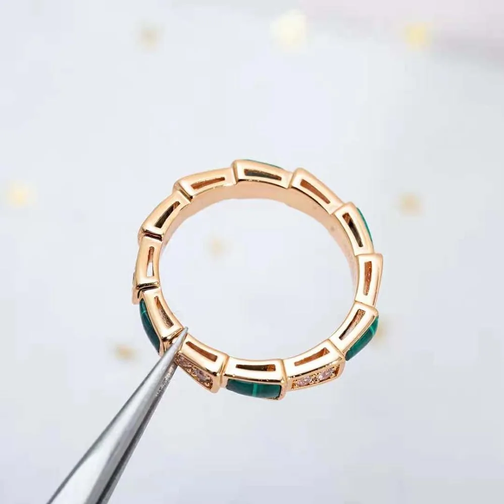 Bvlgari Use of Unconventional Materials Serpenti Viper Ring for Women in Green