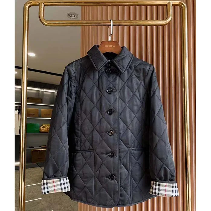 Burberry BBR Black Diamond Quilted Thermoregulated Jacket for Women