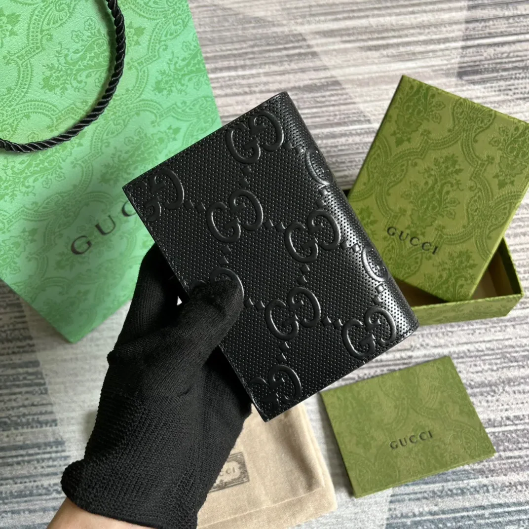 GG Embossed Passport Case Black /