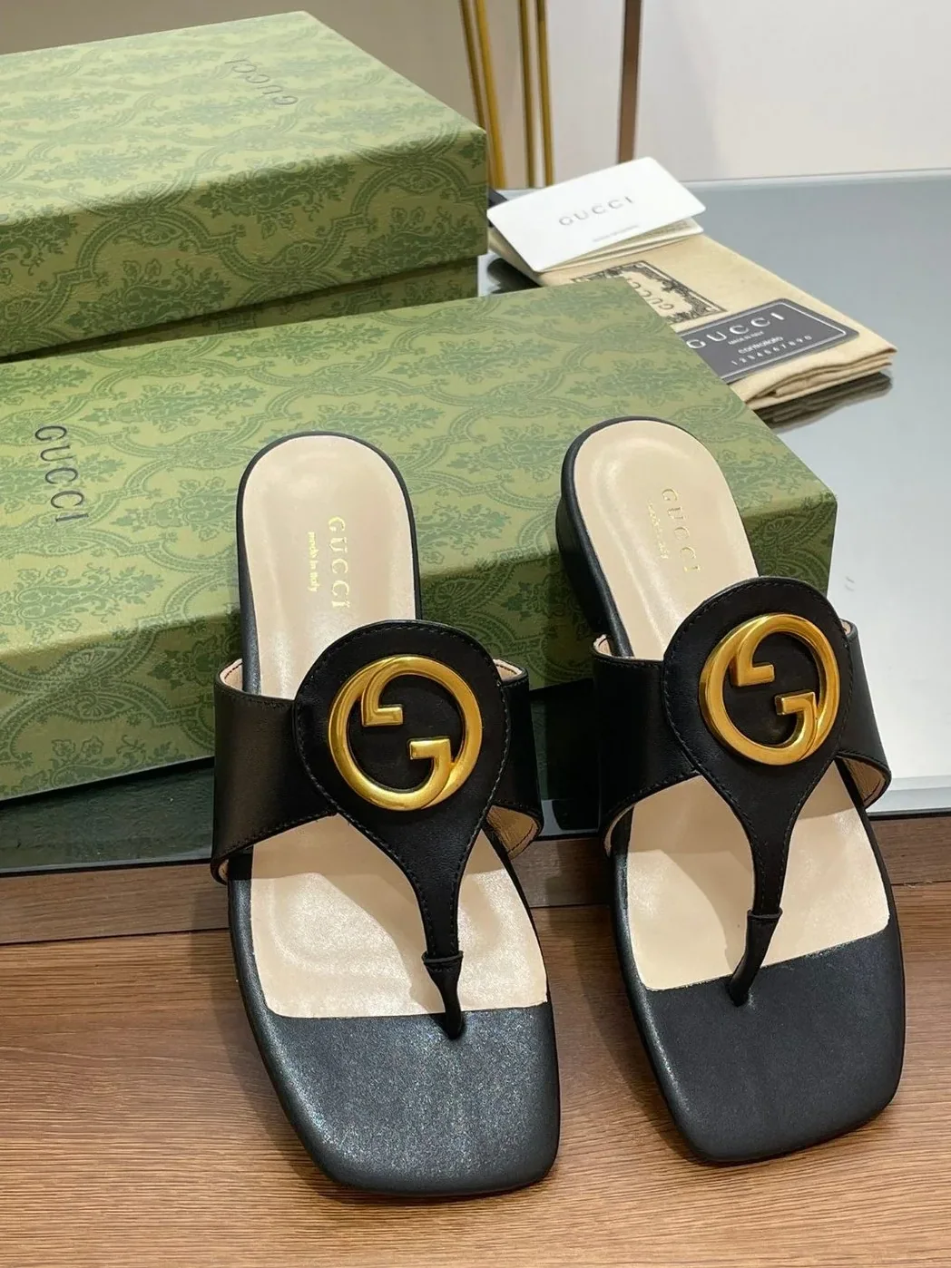 Gucci Blondie Thong Sandal Black Gucci Blondie Thong Sandal Black