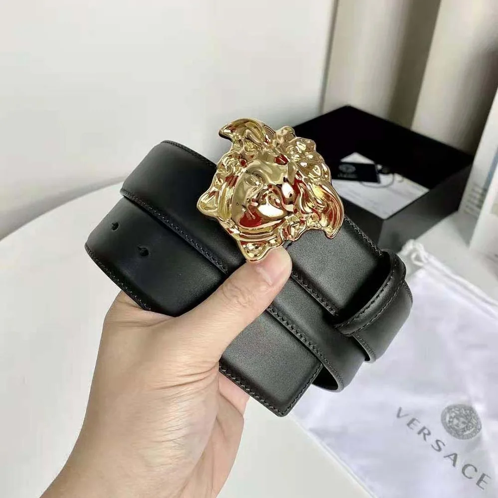 Versace La Medusa Leather Belt for Unisex in Black
