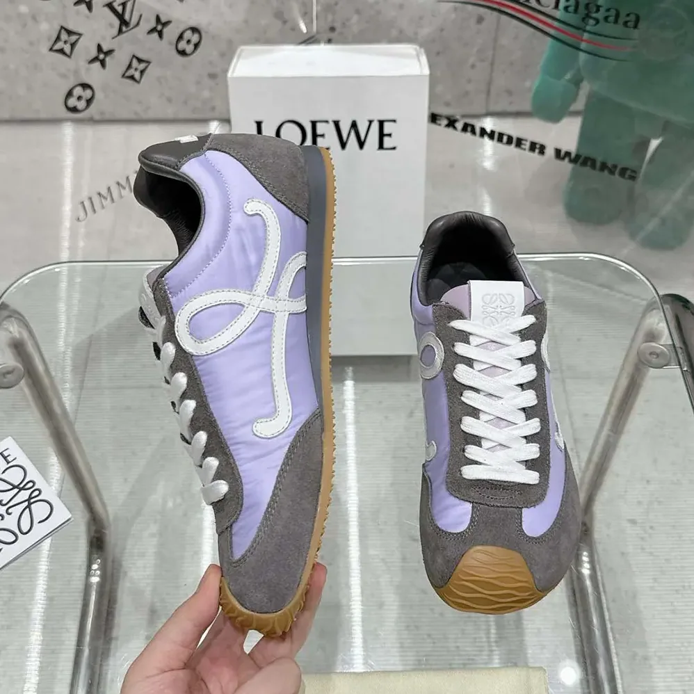 Loewe Ballet Runner 2.0 in Nylon and Calfskin for Unisex in Grey Loewe Ballet Runner 2.0 in Nylon and Calfskin for Unisex in Grey