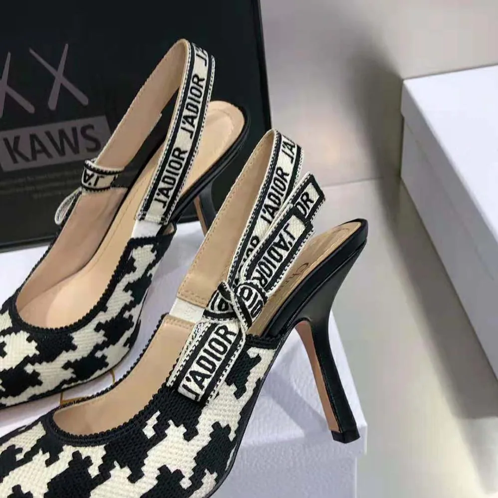 Dior J'Adior Slingback Pump Black and White Cotton Embroidery with Macro Houndstooth Motif for Women Dior J'Adior Slingback Pump Black and White Cotton Embroidery with Macro Houndstooth Motif for Women