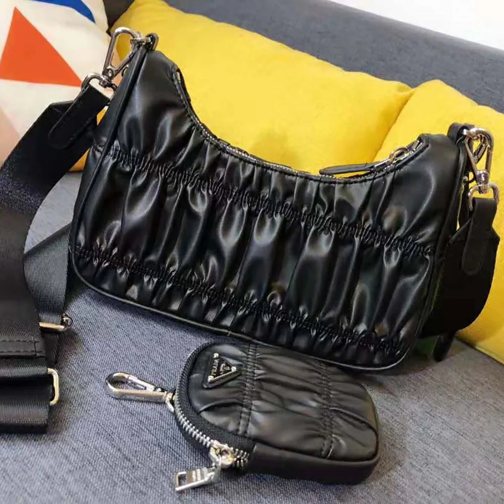 Prada Prada Re-Edition 2005 Nappa Gaufre Bag for Women in Black