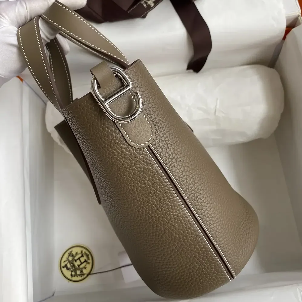 Hermes In the Loop 18 Handbag Clemence Leather for Women in Grey/Silver
