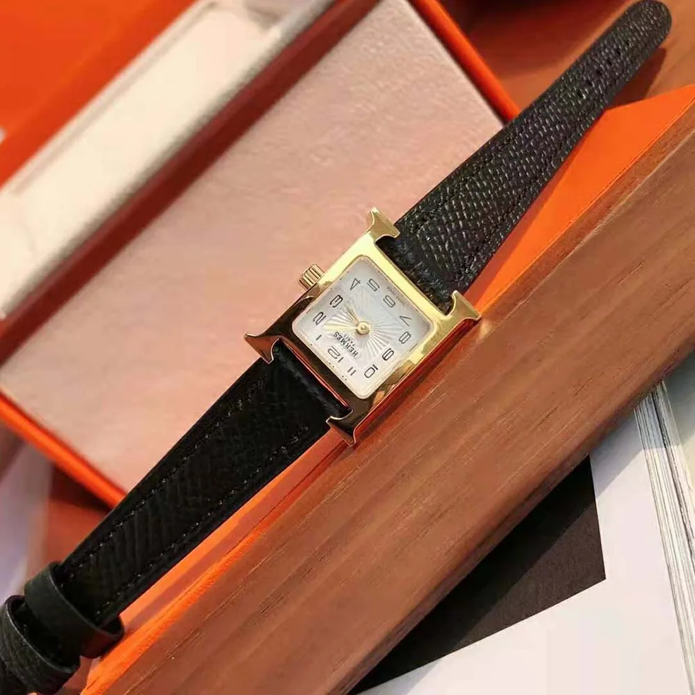 Hermes Heure H Watch Small Model Quartz Movement 25 mm in Steel for Women in Black Hermes Heure H Watch Small Model Quartz Movement 25 mm in Steel for Women in Black