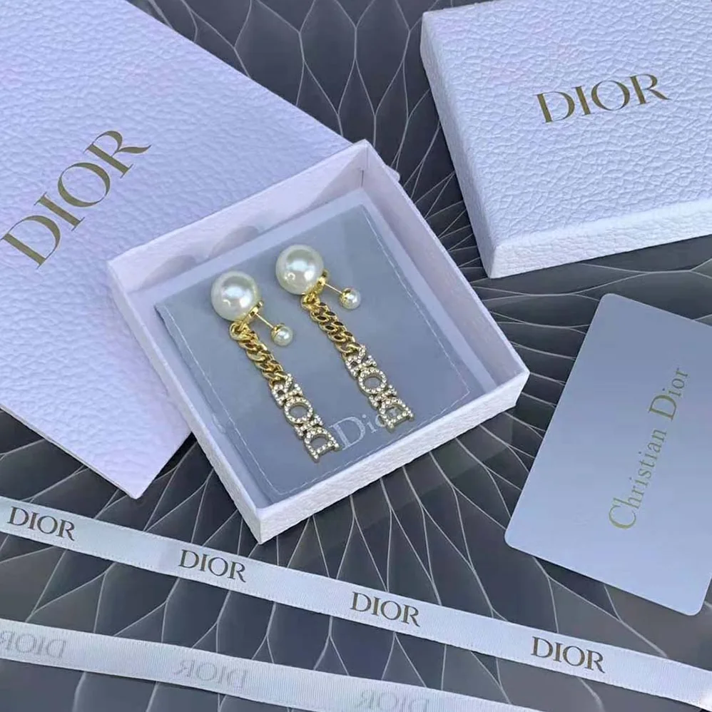 Dior Tribales Earrings Gold-Finish Metal with White Resin Pearls for Women Dior Tribales Earrings Gold-Finish Metal with White Resin Pearls for Women