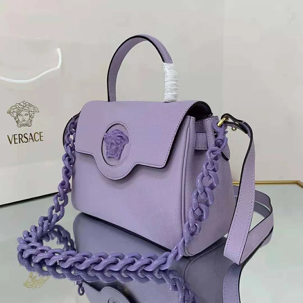 Versace La Medusa Medium Handbag Crafted From Premium leather for Women Versace La Medusa Medium Handbag Crafted From Premium leather for Women