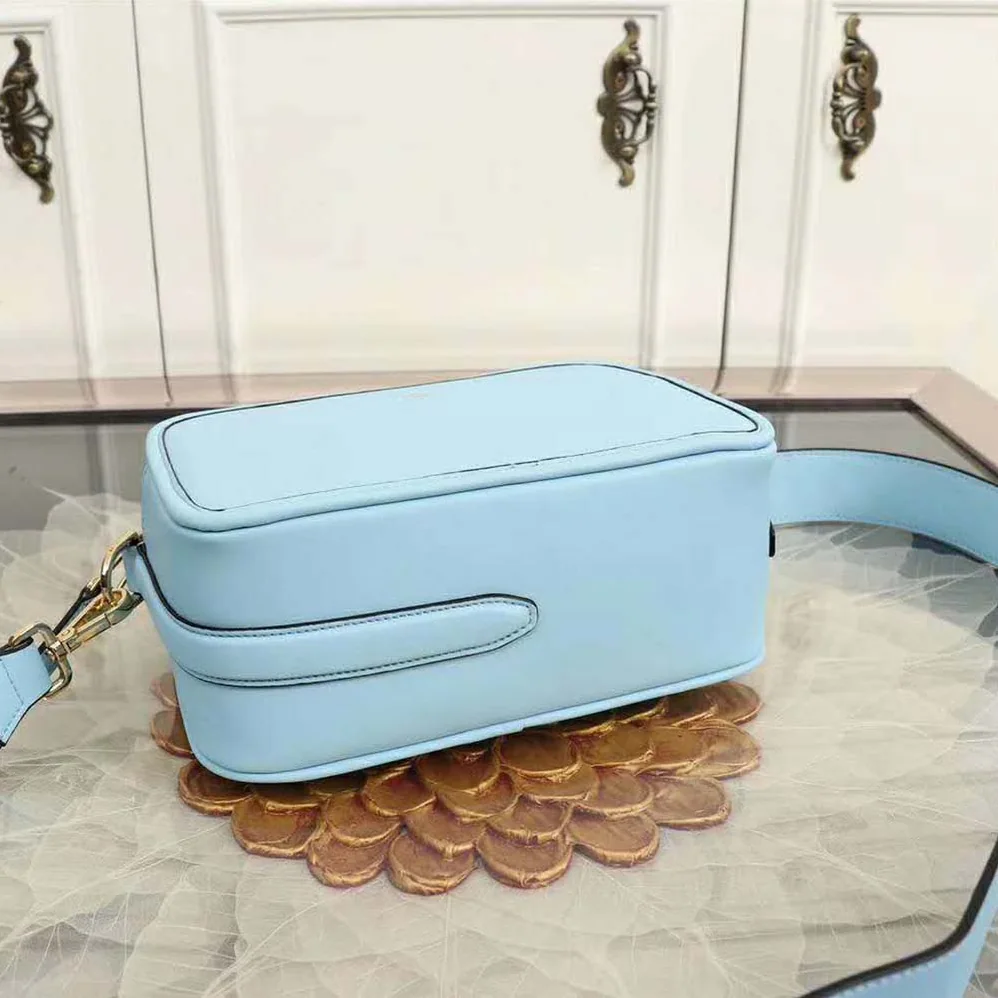Fendi Camera Case Leather Bag for Women in Blue