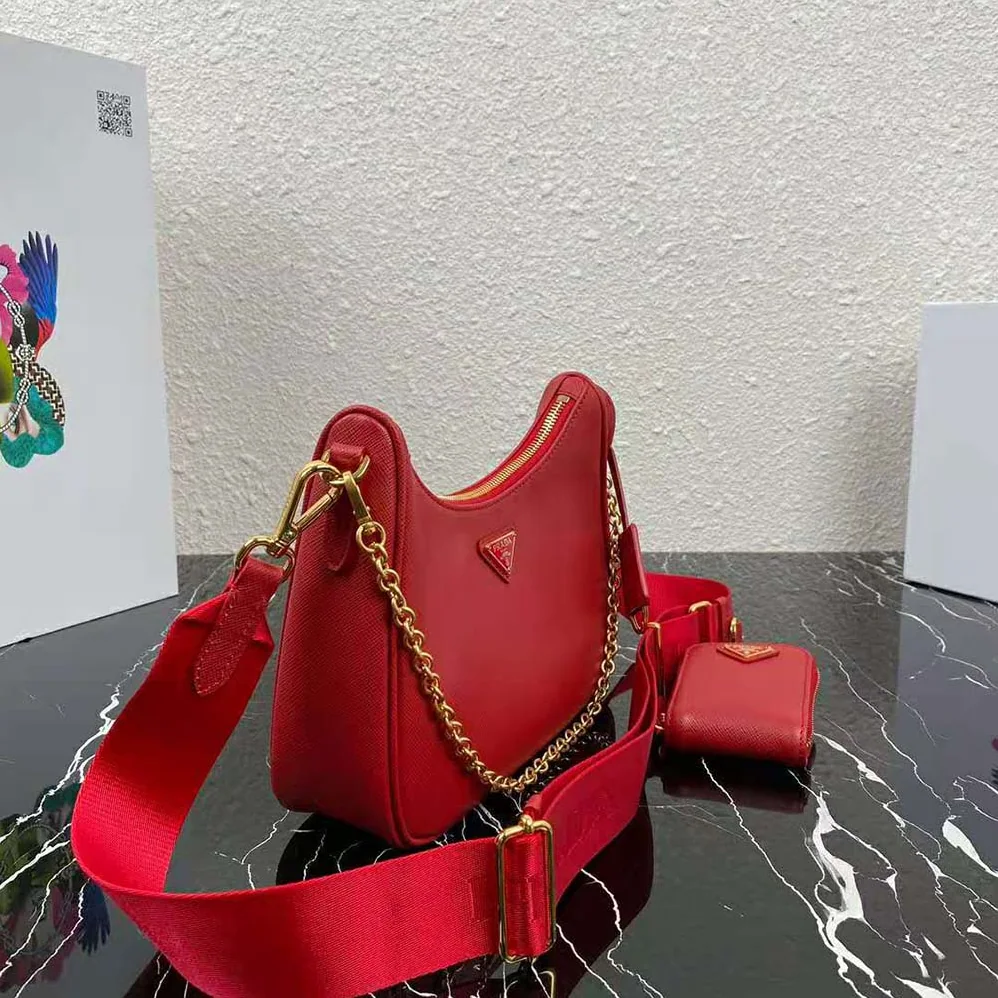 Prada Prada Re-Edition 2005 Saffiano Leather Bag for Women in Red
