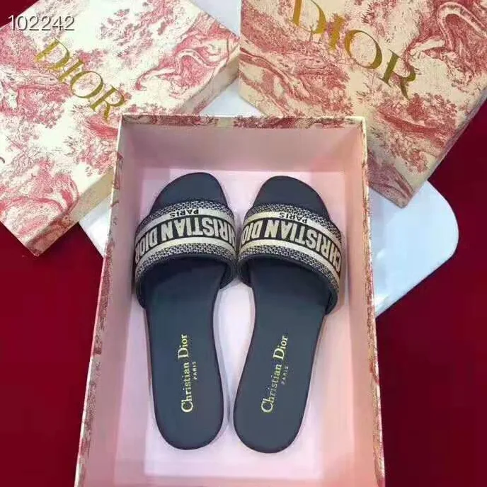 Dior Dway Embroidered Cotton Mule for Women in Navy