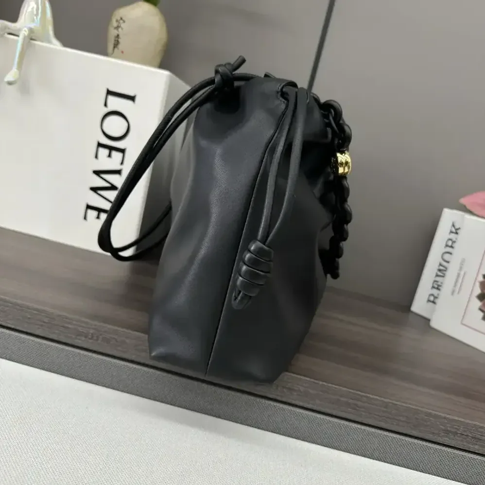 Loewe Large Flamenco Purse in Mellow Nappa Lambskin for Unisex in Black Loewe Large Flamenco Purse in Mellow Nappa Lambskin for Unisex in Black