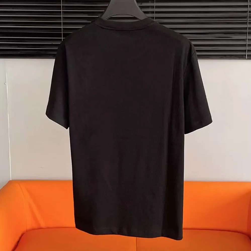 Loewe Oversize Fit T-shirt in Cotton for Men in Black Loewe Oversize Fit T-shirt in Cotton for Men in Black
