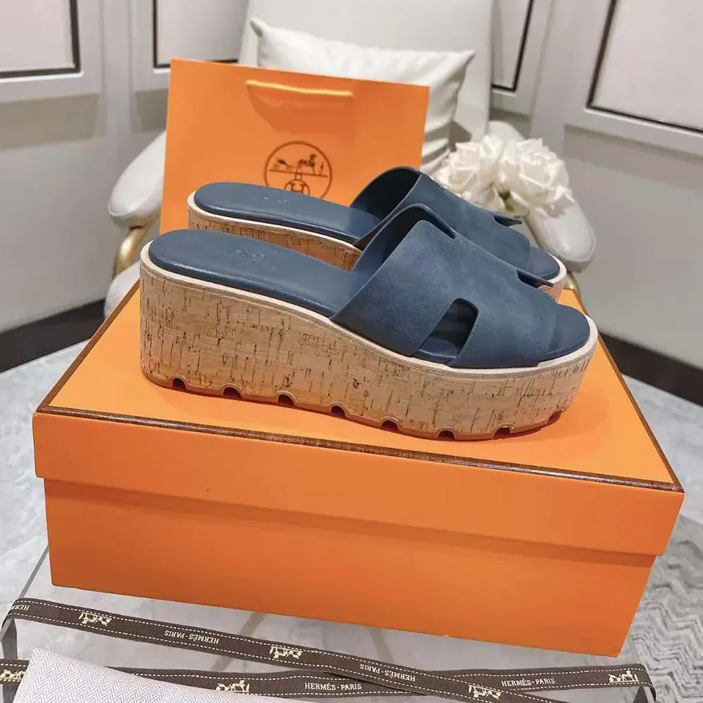 Hermes Eze 30 Sandal for Women in Navy