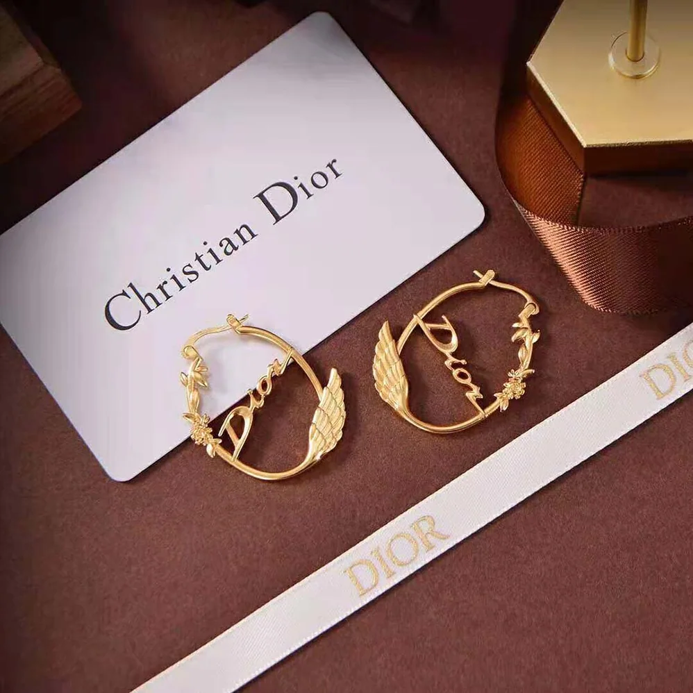Dior Dio(r)evolution Earrings Gold for Women in Finish Metal Dior Dio(r)evolution Earrings Gold for Women in Finish Metal