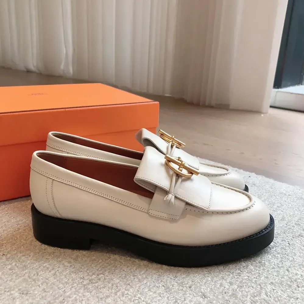 Hermes Impact Loafer in Calfskin Leather-White 241143Z for Women Hermes Impact Loafer in Calfskin Leather-White 241143Z for Women