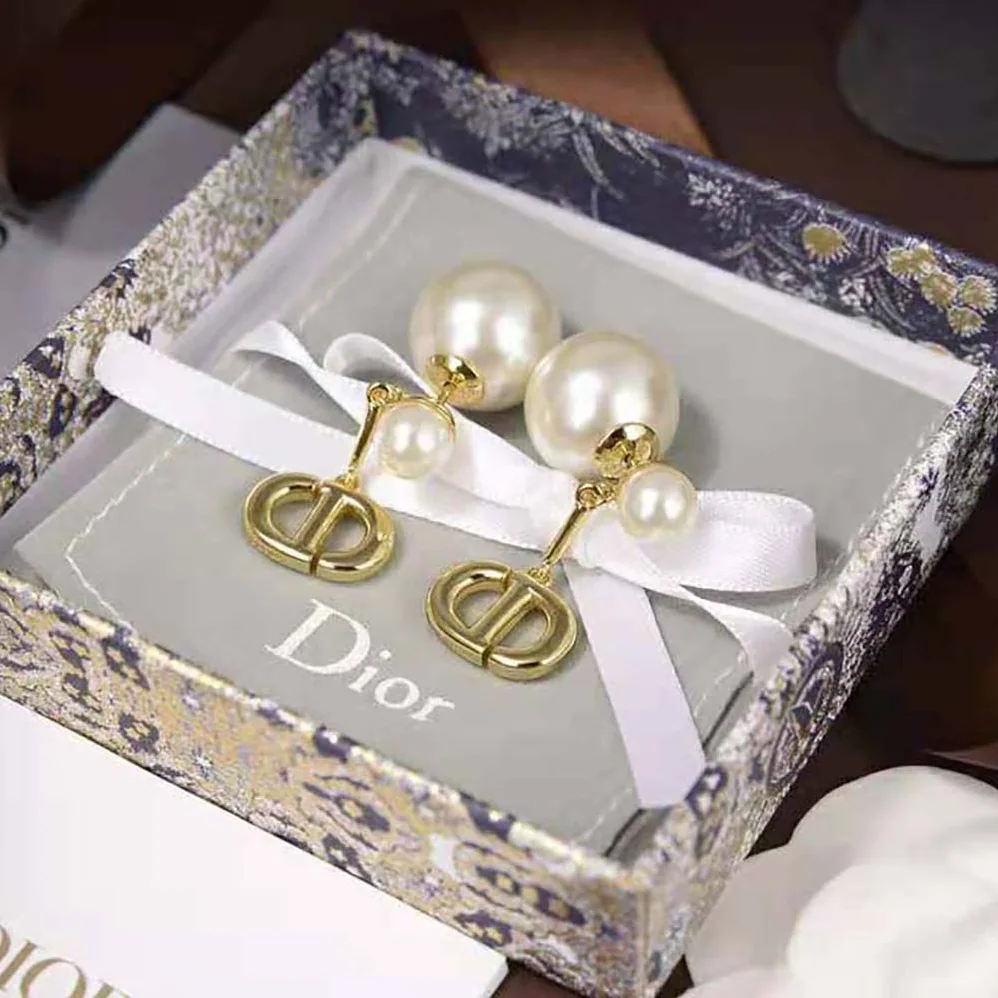 Dior 30 Montaigne Earrings Gold-Finish Metal and White Resin Pearls for Women