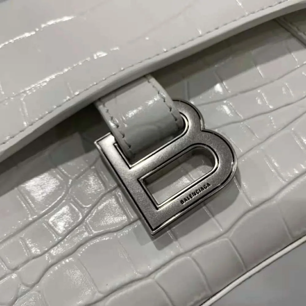 Balenciaga Downtown XS Shoulder Bag in White for Women Balenciaga Downtown XS Shoulder Bag in White for Women