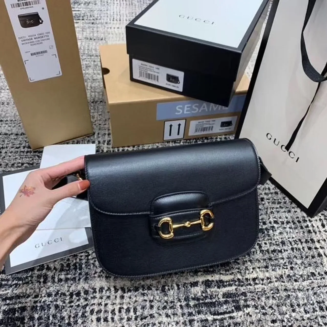 Gucci Horsebit 1955 Shoulder Bag Black Textured With A Vintage Effect / GG