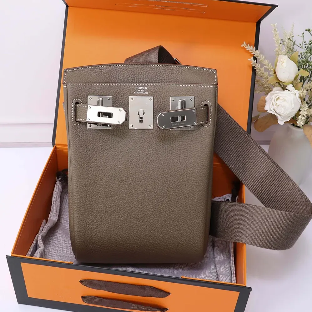 Hermes Hac A Dos PM Backpack for Unisex in Grey Hermes Hac A Dos PM Backpack for Unisex in Grey