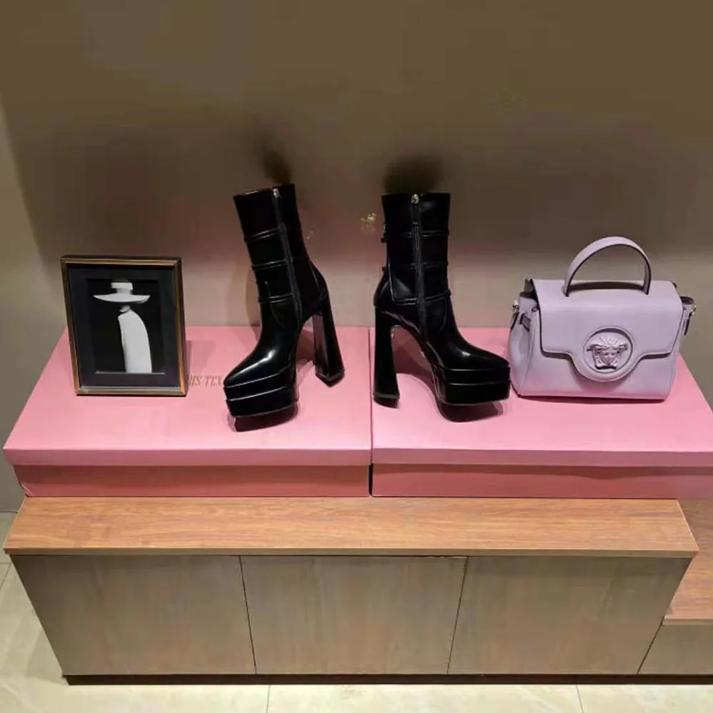 Versace Aevitas Pointy Platform Boots for Women in Black Versace Aevitas Pointy Platform Boots for Women in Black