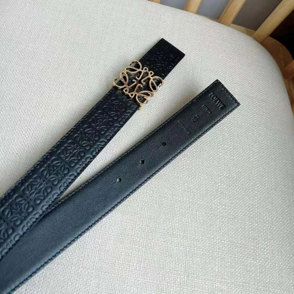 Loewe Reversible Repeat Belt in Silk Calfskin for Unisex in Black