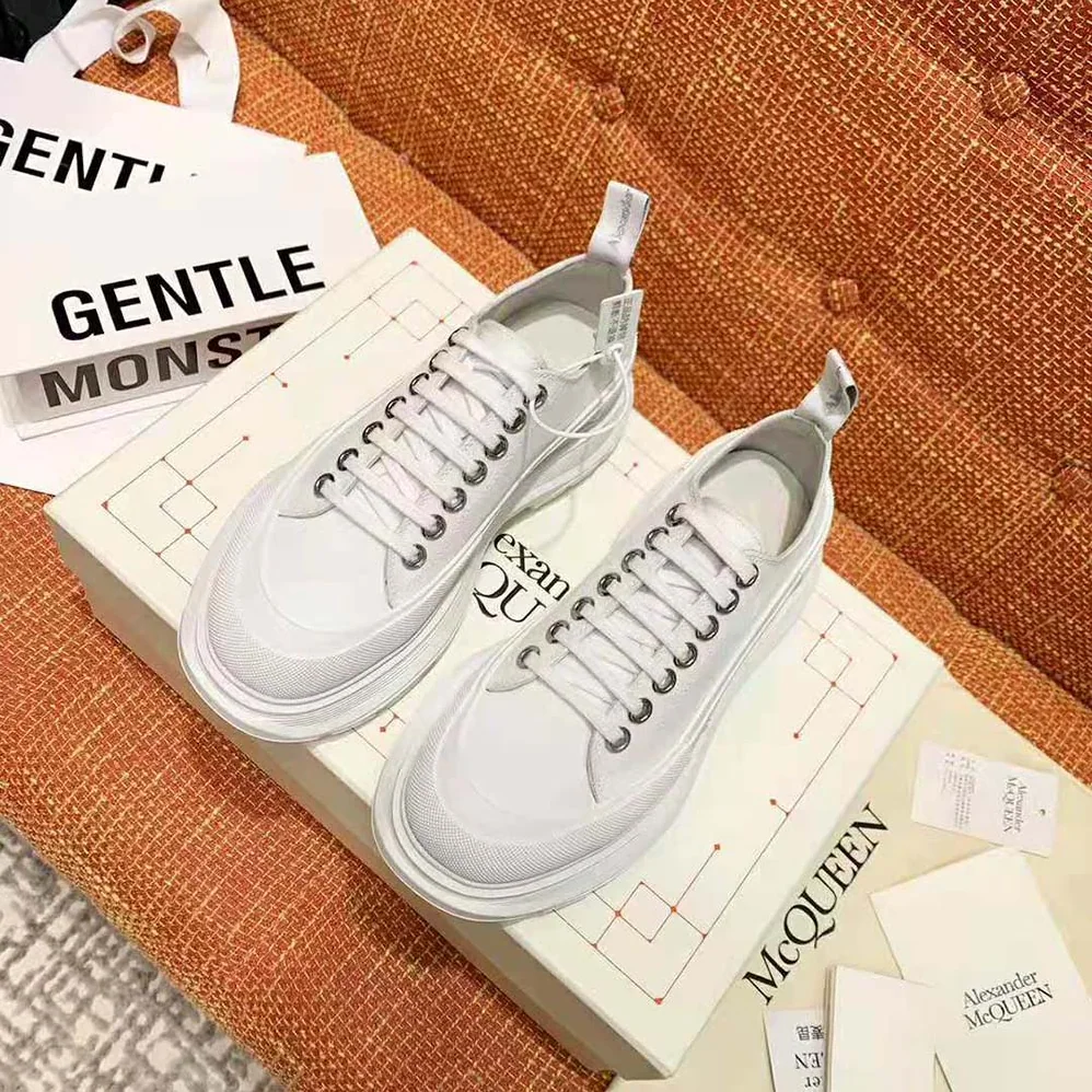 Alexander Mcqueen Tread Slick Lace Up for Women in White
