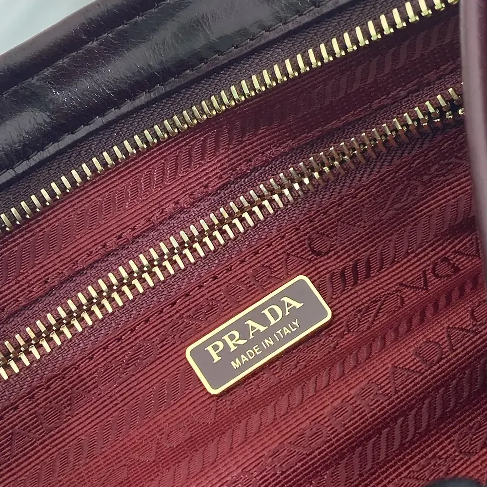 Prada Bonnie Small Leather Shoulder Bag for Women in Maroon Prada Bonnie Small Leather Shoulder Bag for Women in Maroon
