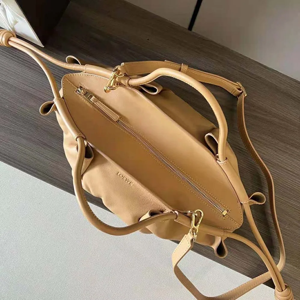 Loewe Small Paseo Bag in Shiny Nappa Calfskin for Women in Orange Loewe Small Paseo Bag in Shiny Nappa Calfskin for Women in Orange