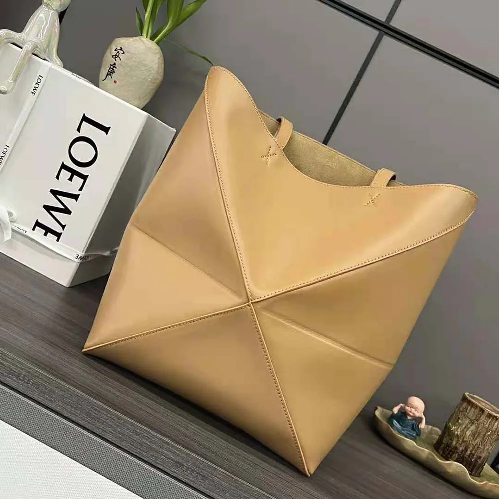 Loewe Puzzle Fold Tote in Shiny Calfskin for Unisex in Brown