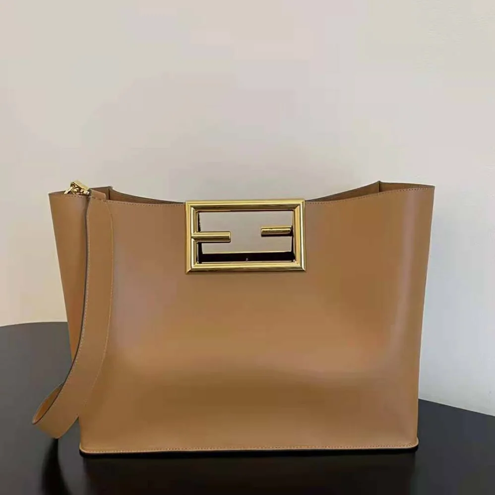 Fendi Way Medium Made of Camellia-Colored Leather Bag for Women in Brown Fendi Way Medium Made of Camellia-Colored Leather Bag for Women in Brown