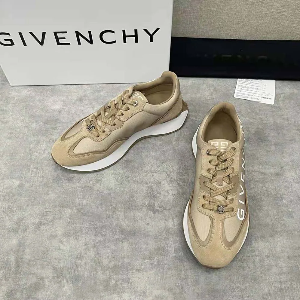 Givenchy GIV Runner Sneakers in Suede Leather and Nylon for Men in Beige Givenchy GIV Runner Sneakers in Suede Leather and Nylon for Men in Beige