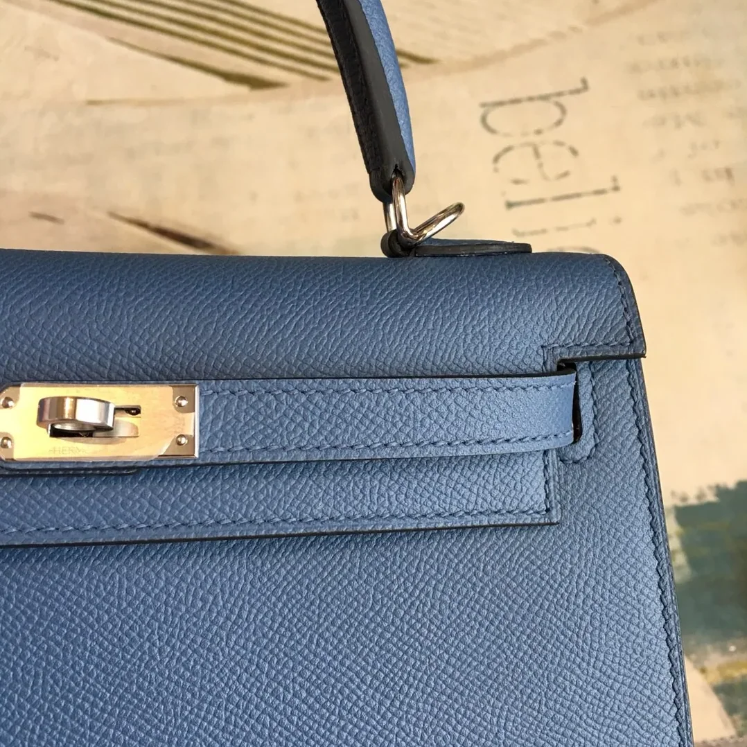 Hermes Kelly Navy Silver Toned Hardware / Hermes Kelly Navy Silver Toned Hardware /