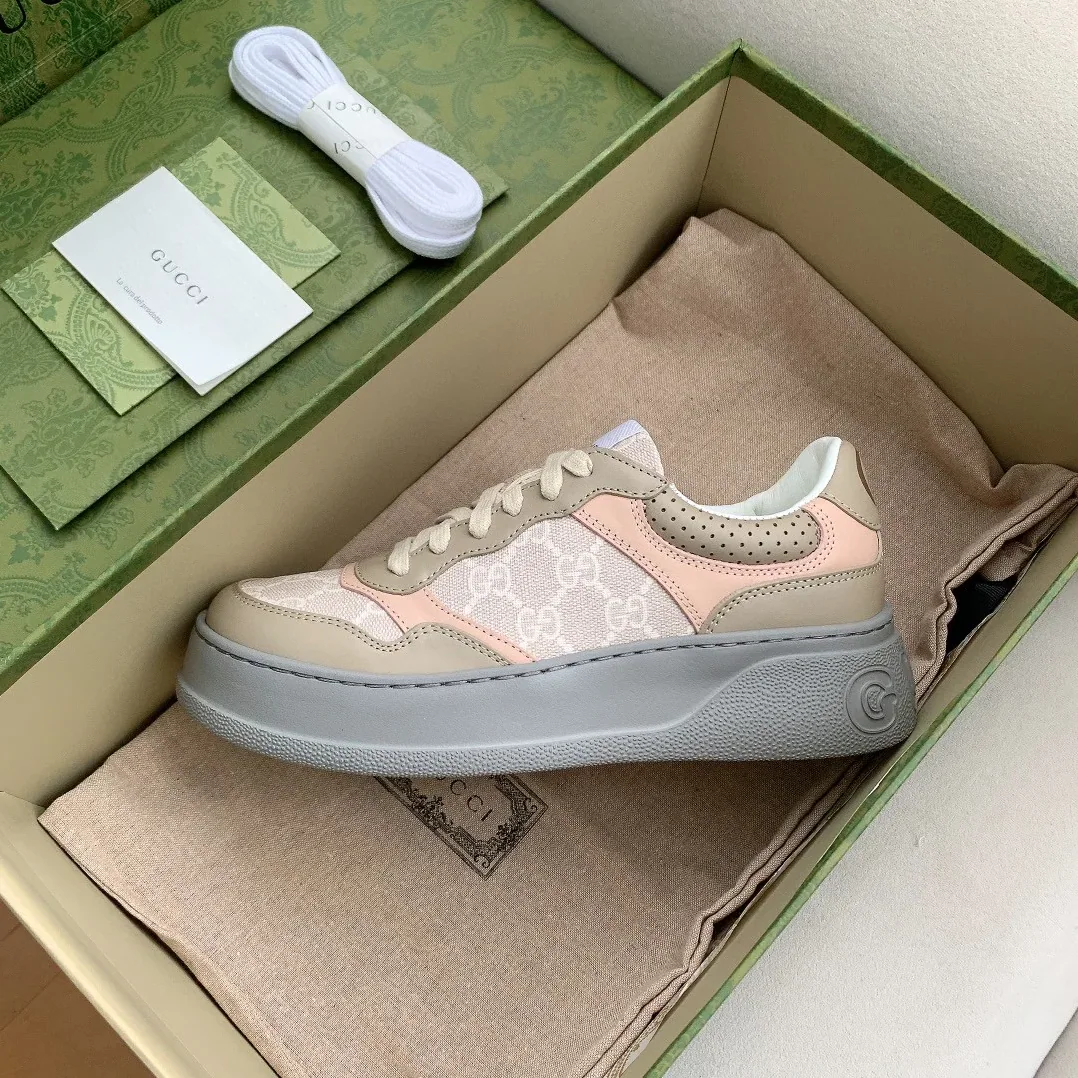 Gucci GG Sneaker White And Beige Supreme for Men Gucci GG Sneaker White And Beige Supreme for Men