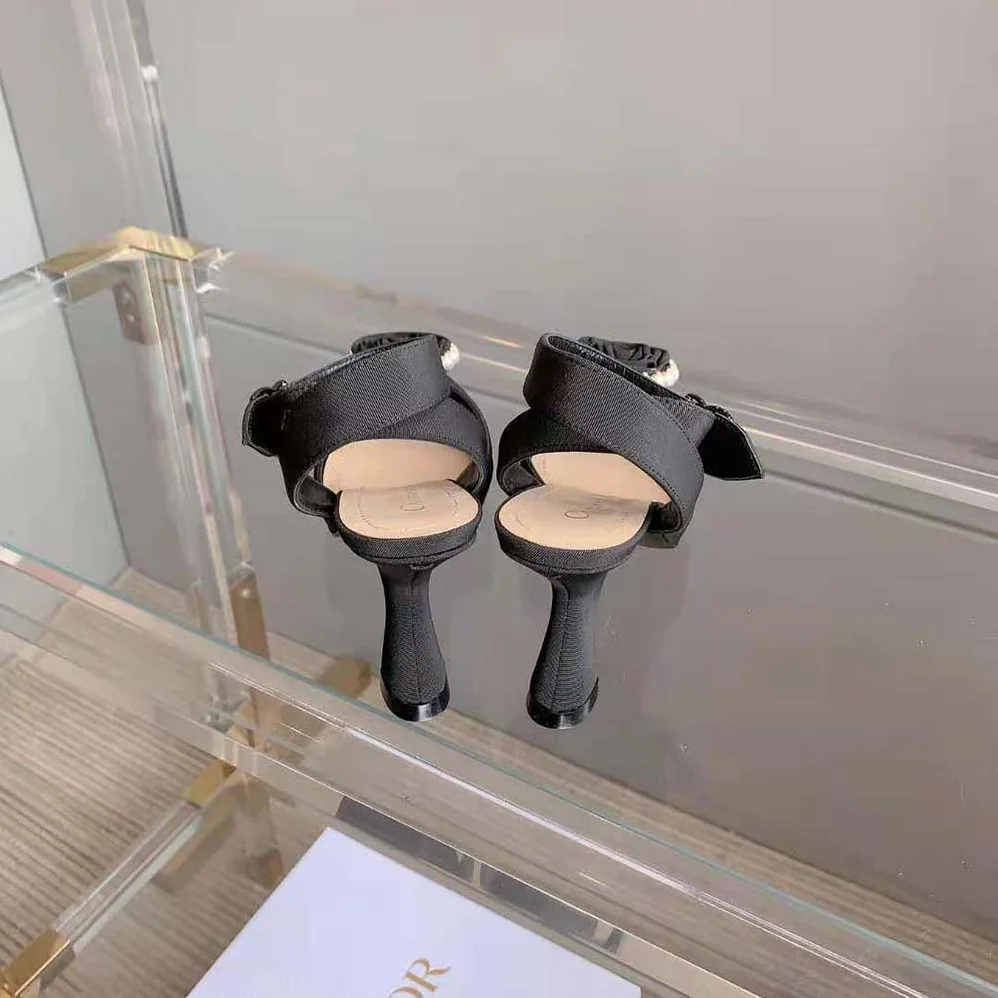 Dior Dior Rose Pump Black Grosgrain and White Resin Pearls for Women Dior Dior Rose Pump Black Grosgrain and White Resin Pearls for Women