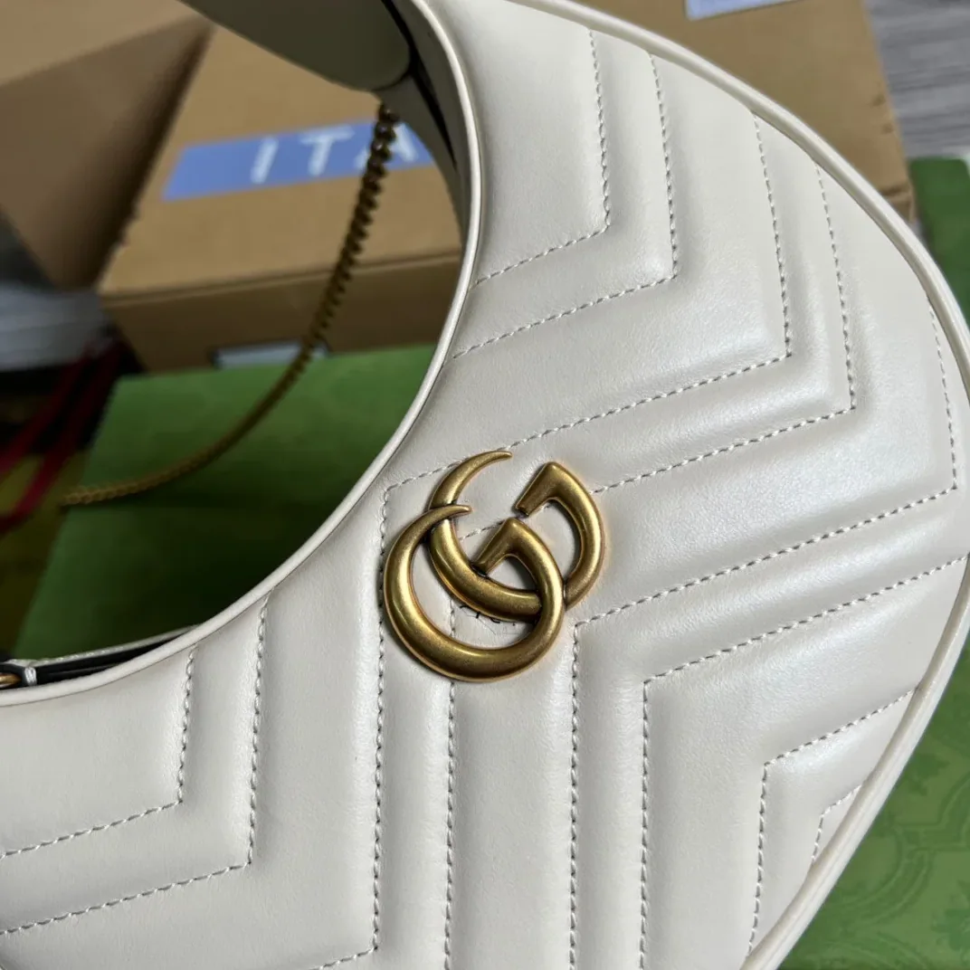 Gucci Marmont Half Moon Shaped Mini Bag White Gucci Marmont Half Moon Shaped Mini Bag White